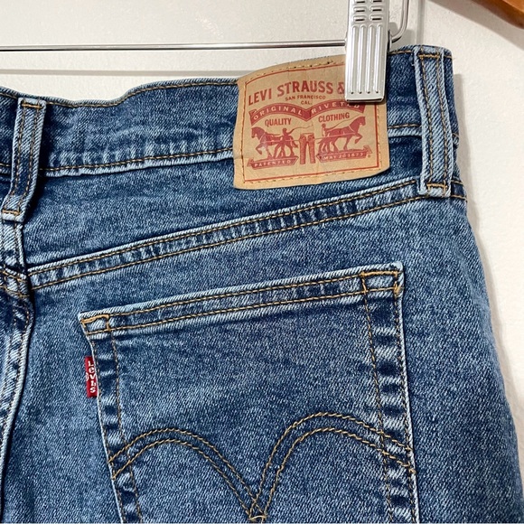 LEVI’S • wedgie straight high waisted button fly jeans sz 32 - Picture 8 of 10